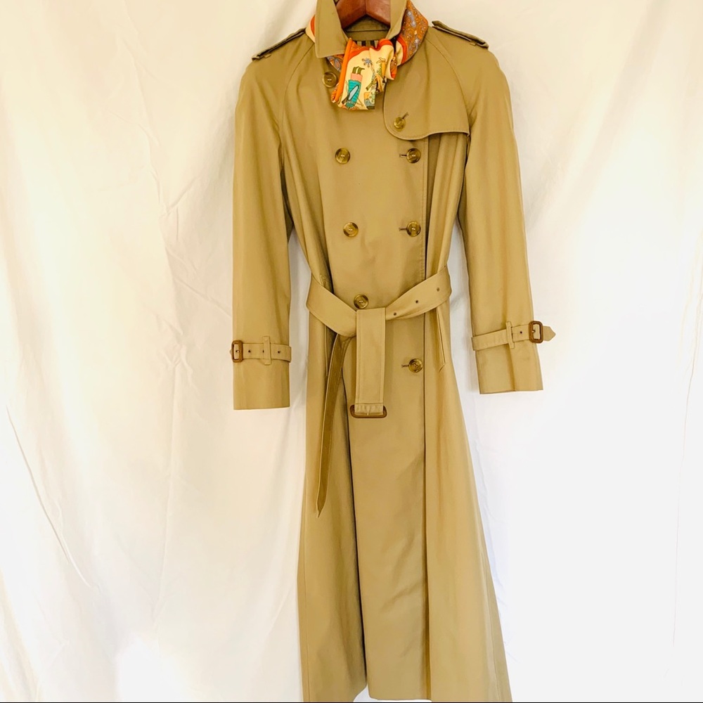 Vintage Burberry Trench Coat sz 8